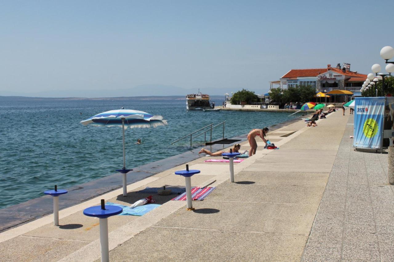 Apartments And Rooms With Parking Space Selce, Crikvenica - 2362 Dış mekan fotoğraf