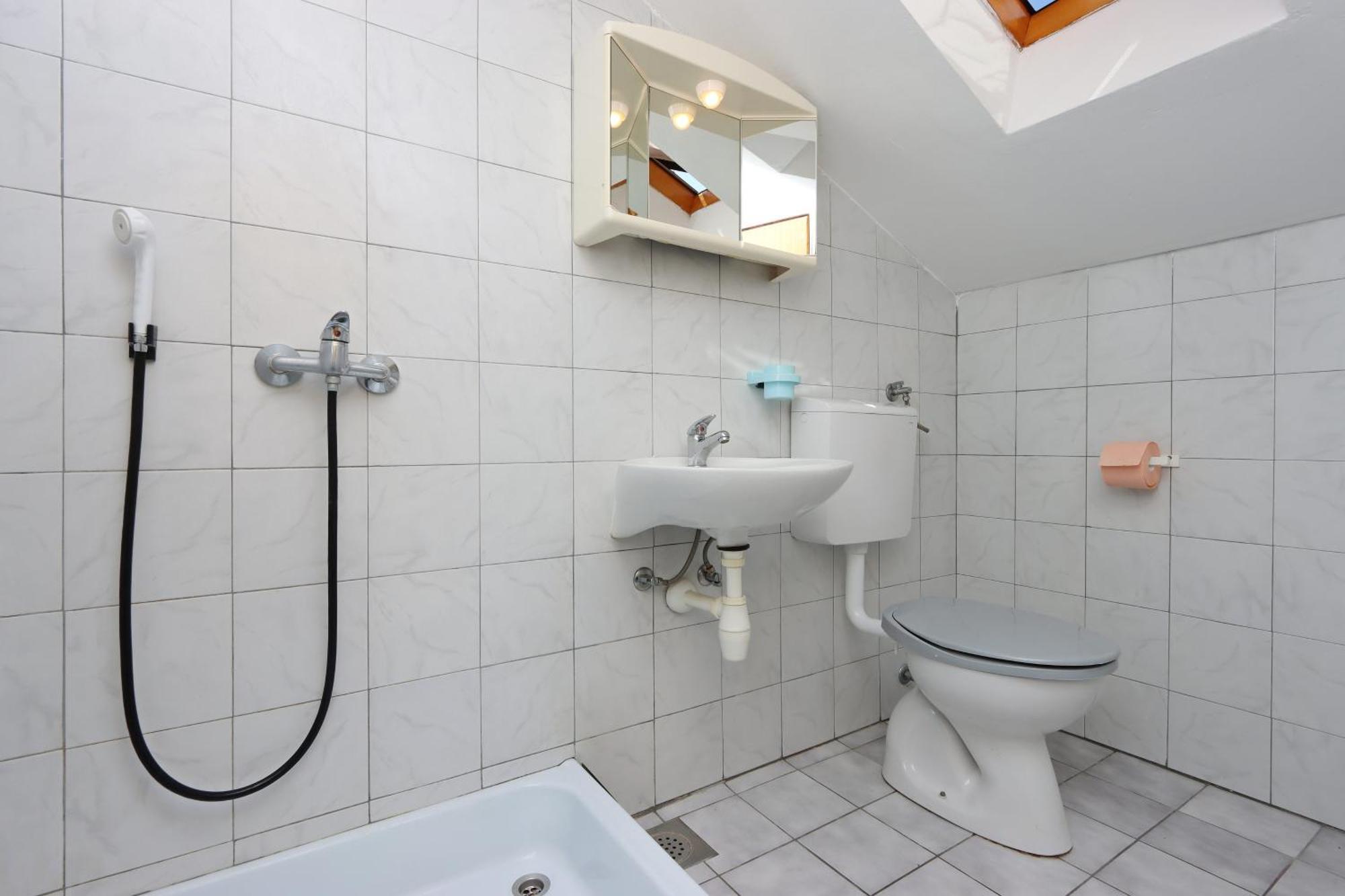 Apartments And Rooms With Parking Space Selce, Crikvenica - 2362 Oda fotoğraf