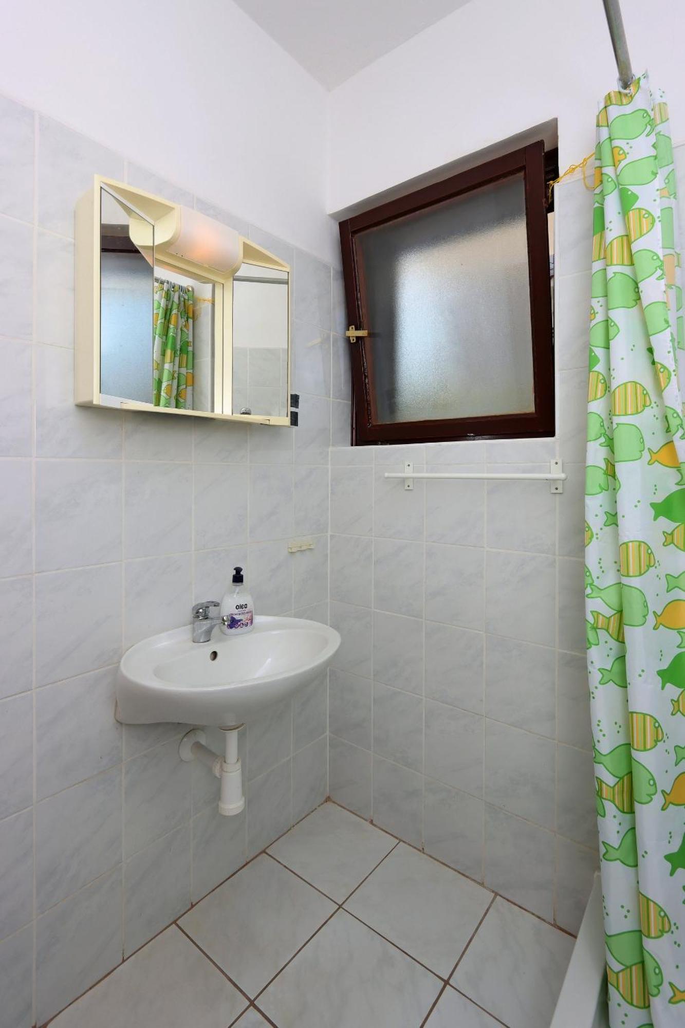 Apartments And Rooms With Parking Space Selce, Crikvenica - 2362 Oda fotoğraf