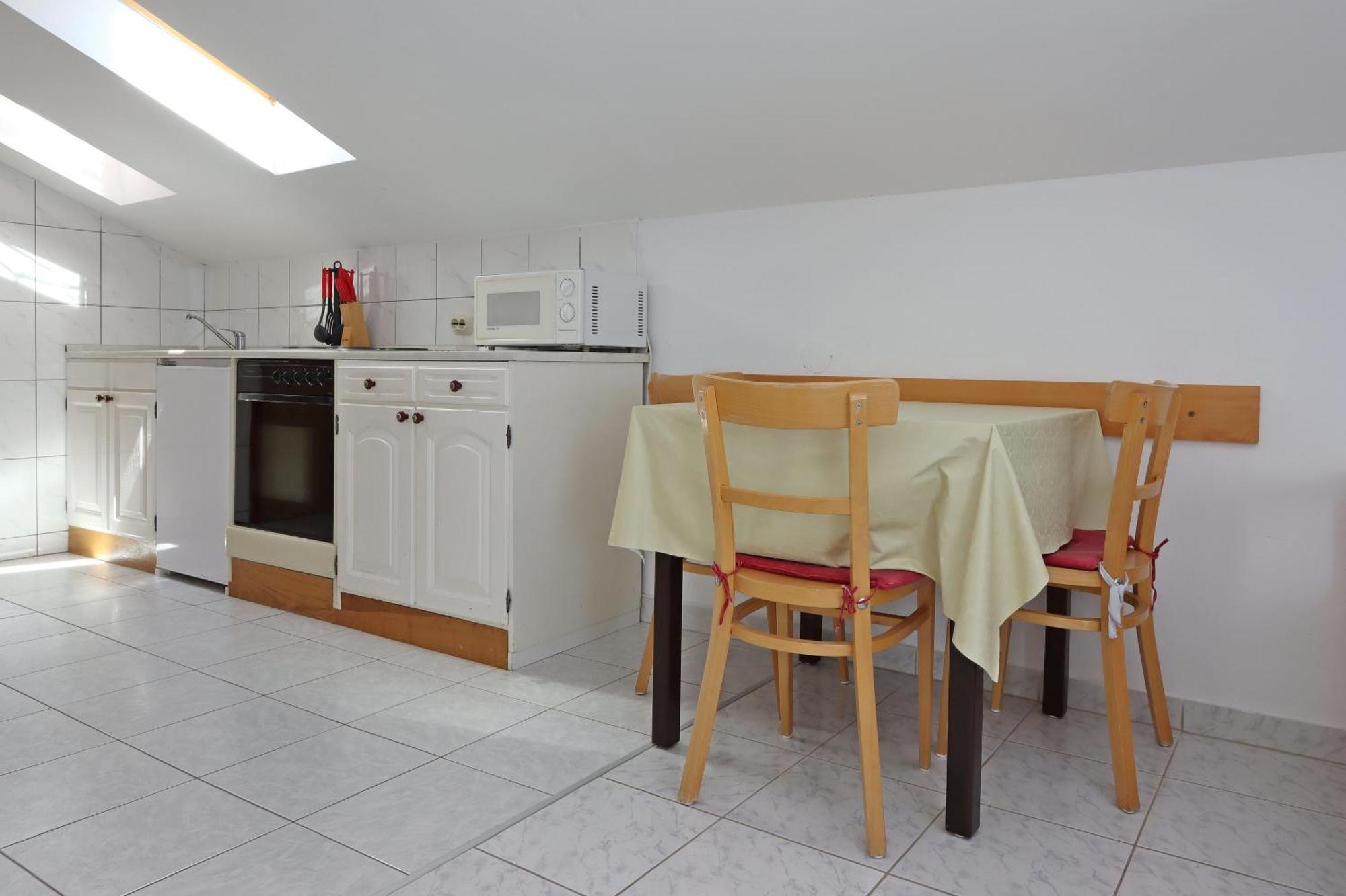 Apartments And Rooms With Parking Space Selce, Crikvenica - 2362 Oda fotoğraf