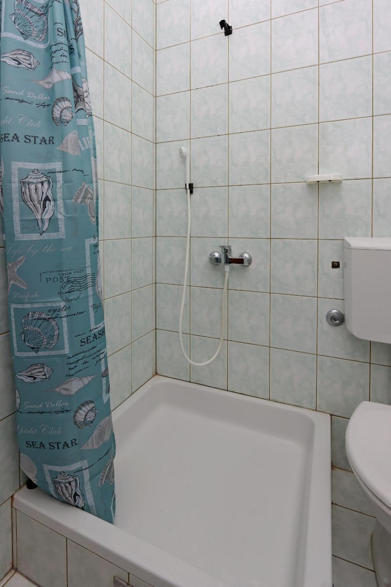 Apartments And Rooms With Parking Space Selce, Crikvenica - 2362 Oda fotoğraf